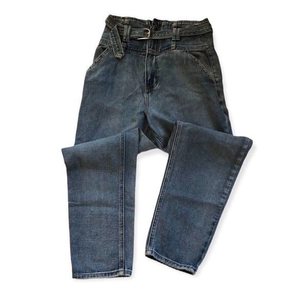 Forever 21 Contemporary High Waisted Jeans Sz Medium - Picture 1 of 4